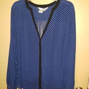Max Studio size 2X blue sheer long sleeved blouse
